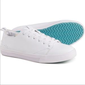 TOMS TRVL Lite Low Sneakers